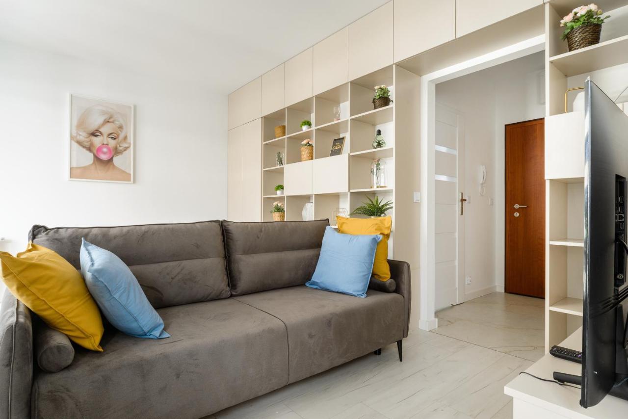 ורשה Modern Studios Near Arkadia Center מראה חיצוני תמונה